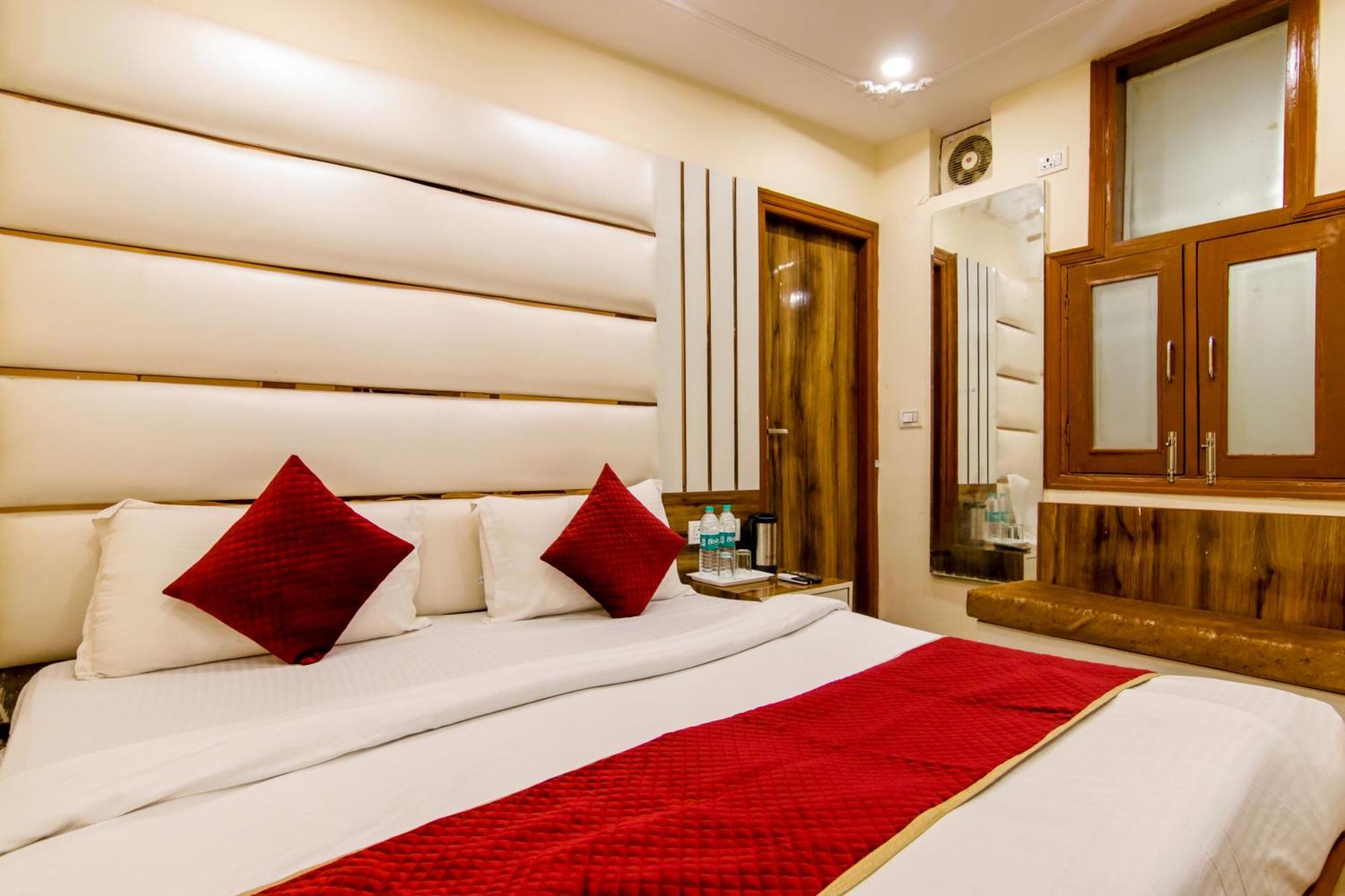 Hotel Star Dx By P K Residency New Delhi Exterior photo